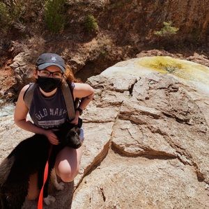 Meet your Posher, Jade